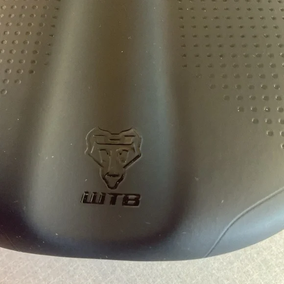 Silverado WtB black bike seat - Picture 2 of 7